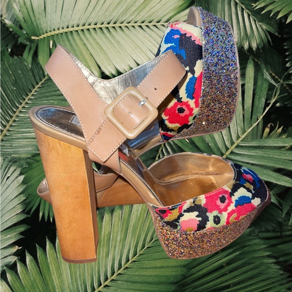 Steve Madden Jilly
Floral Glitter Platform size 10 - Picture 4 of 6